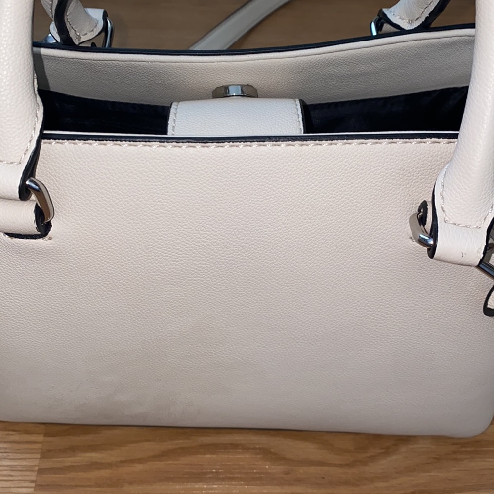 G By Guess handbag ๐ shoulder bag detachable strap a lot of pockets - Picture 7 of 11
